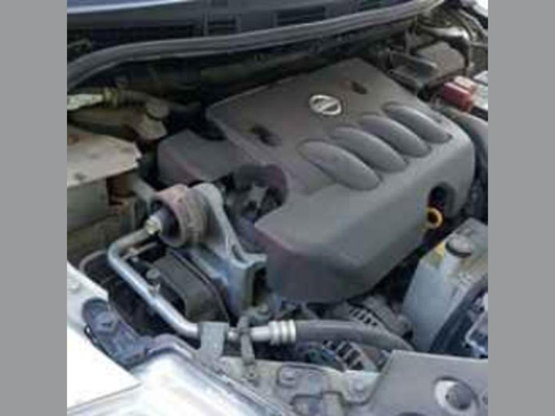 Photo '22' of Nissan Tiida ST