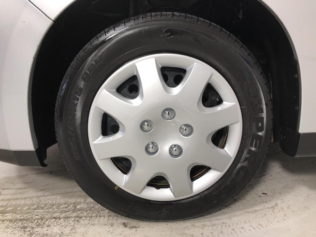 Photo '10' of Nissan Tiida Photo '10' of Nissan Tiida