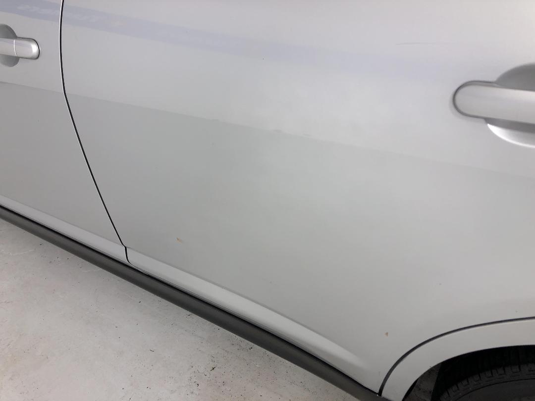 Photo '25' of Nissan Tiida Photo '25' of Nissan Tiida