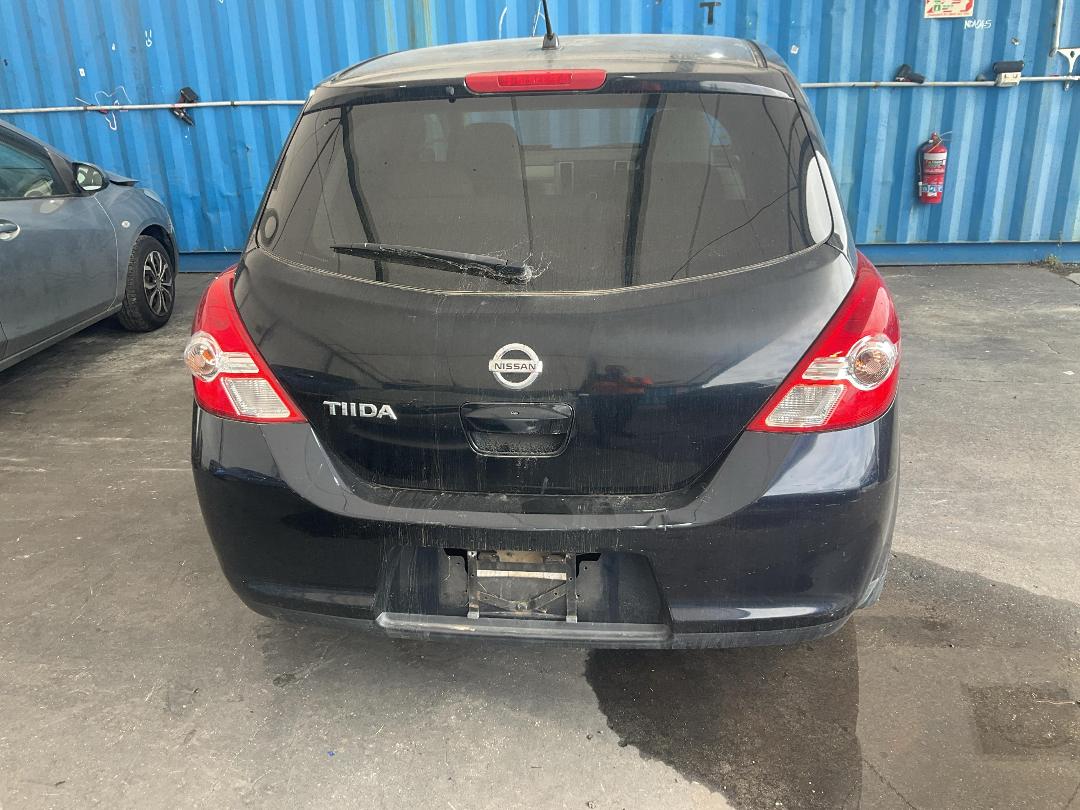 Photo '15' of Nissan Tiida