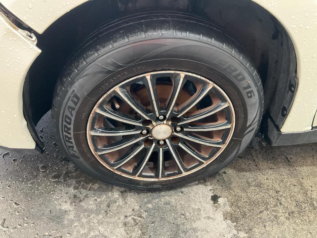 Photo '11' of Nissan Tiida