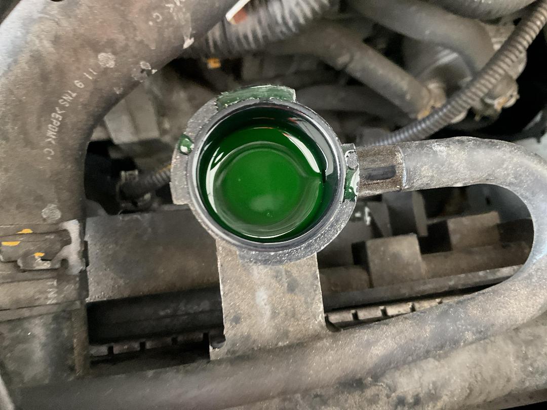 Photo '27' of Nissan Tiida