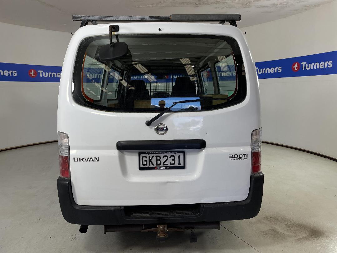 Photo '6' of Nissan Urvan Photo '6' of Nissan Urvan