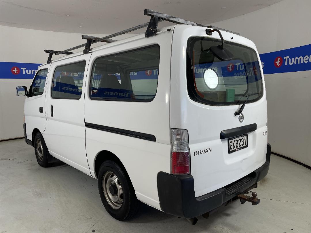 Photo '5' of Nissan Urvan Photo '5' of Nissan Urvan