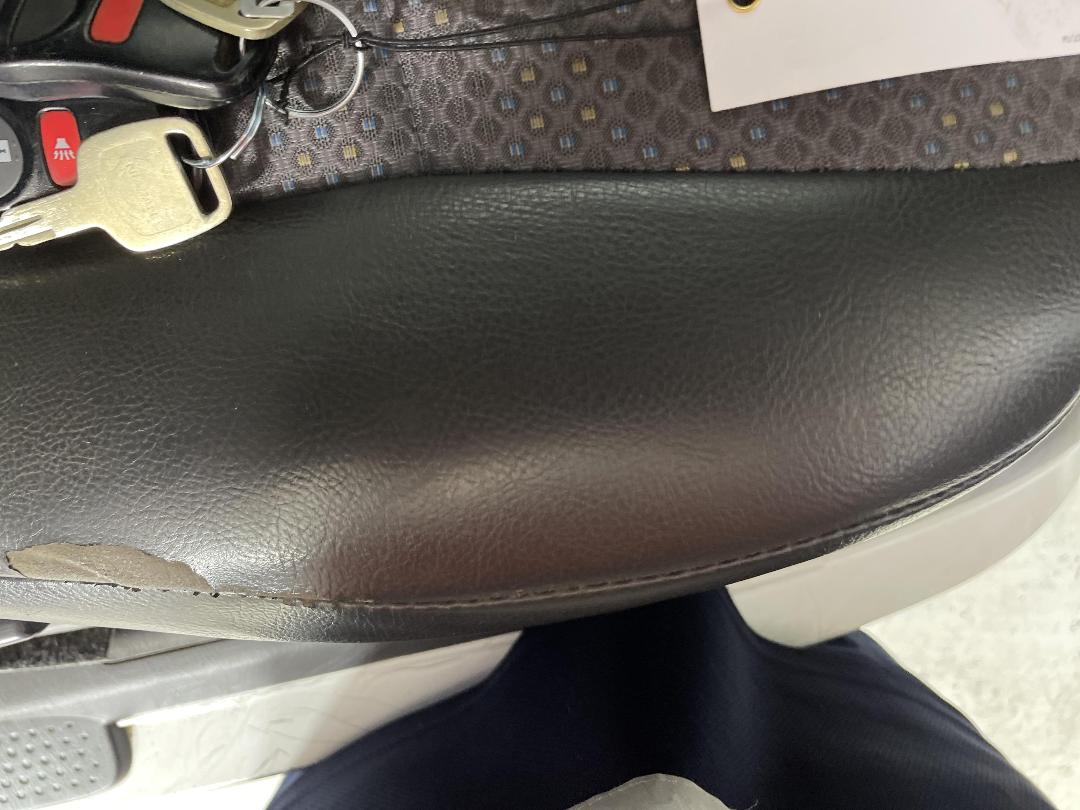 Photo '20' of Nissan Urvan Photo '20' of Nissan Urvan