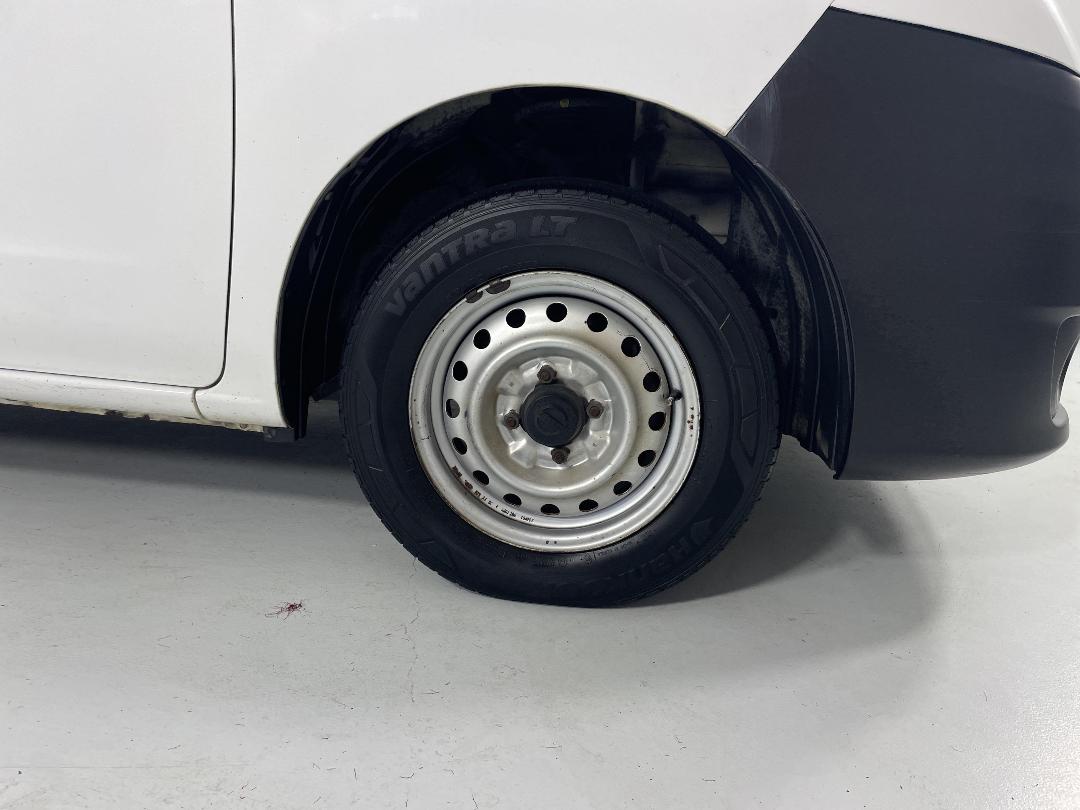 Photo '9' of Nissan Vanette