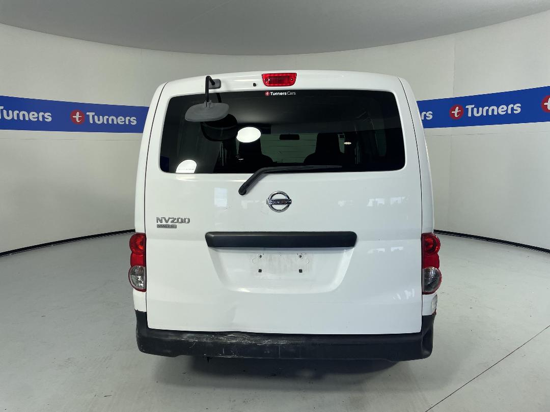 Photo '6' of Nissan Vanette