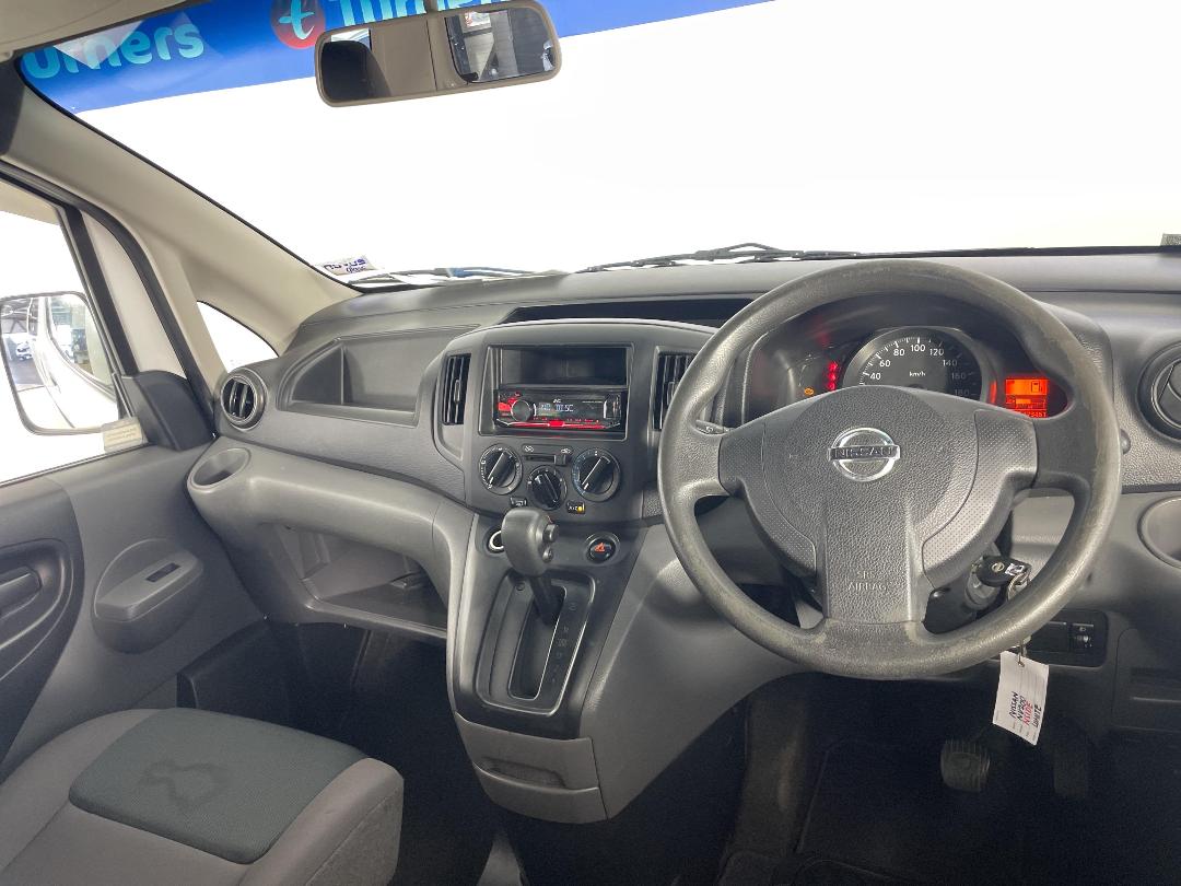 Photo '17' of Nissan Vanette