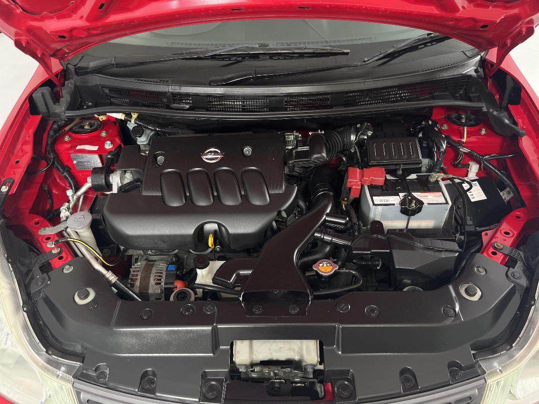 Photo '13' of Nissan Wingroad Photo '13' of Nissan Wingroad