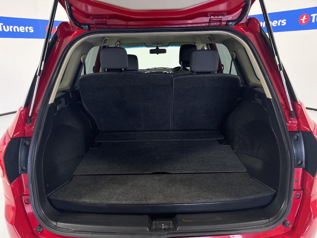 Photo '14' of Nissan Wingroad Photo '14' of Nissan Wingroad