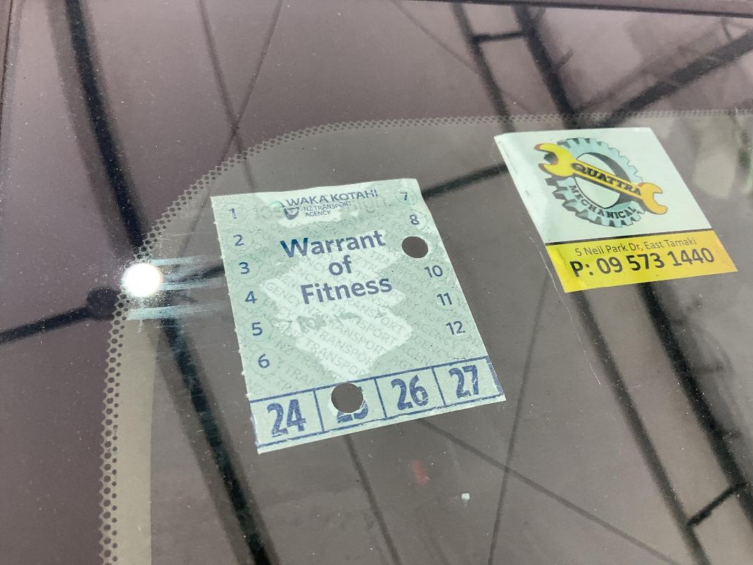 Photo '24' of Nissan Wingroad