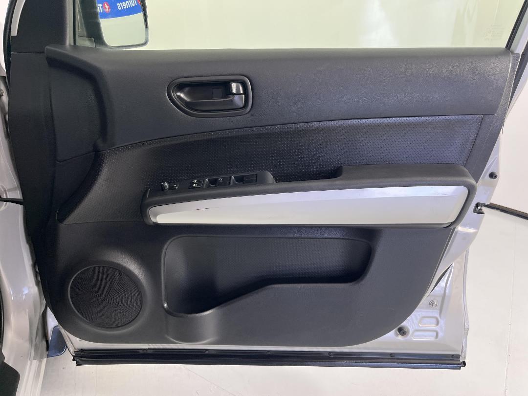 Photo '15' of Nissan X-Trail Photo '15' of Nissan X-Trail