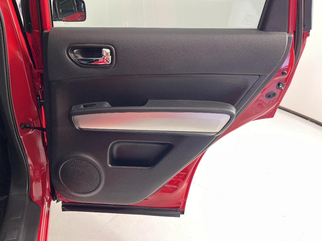 Photo '19' of Nissan X-Trail Photo '19' of Nissan X-Trail