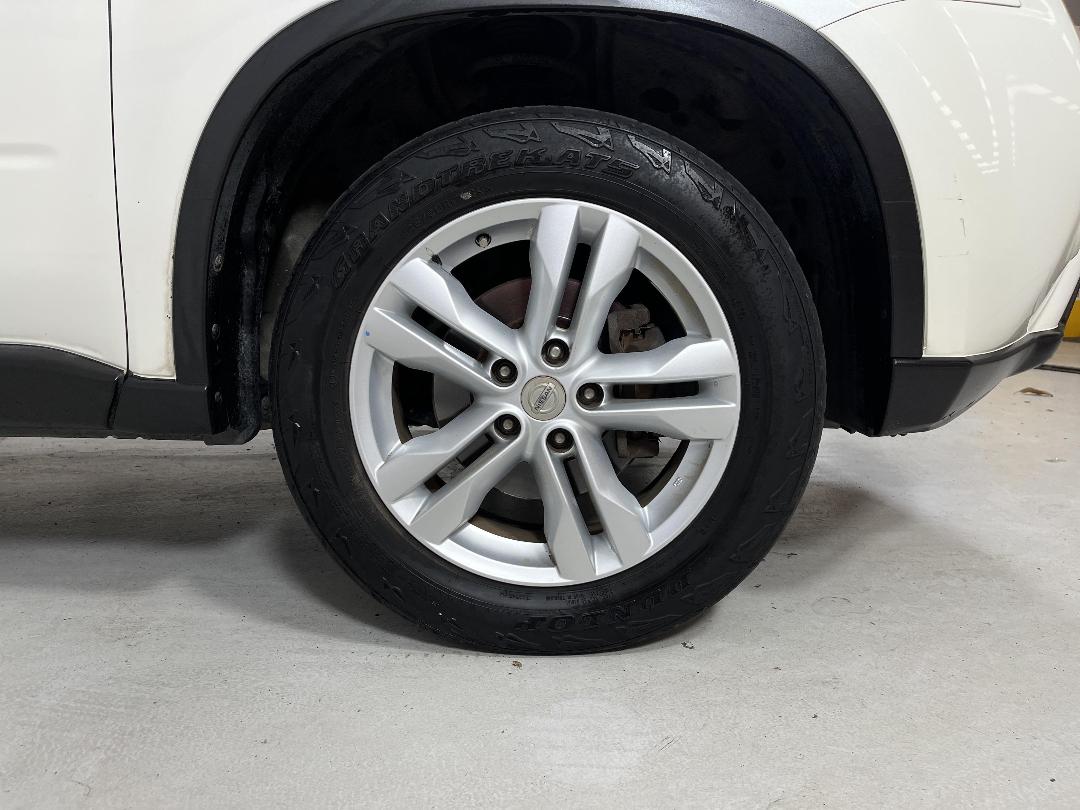 Photo '9' of Nissan X-Trail