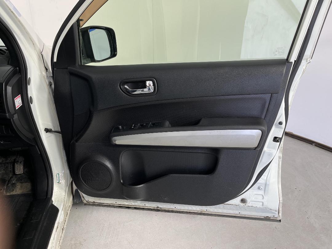 Photo '15' of Nissan X-Trail