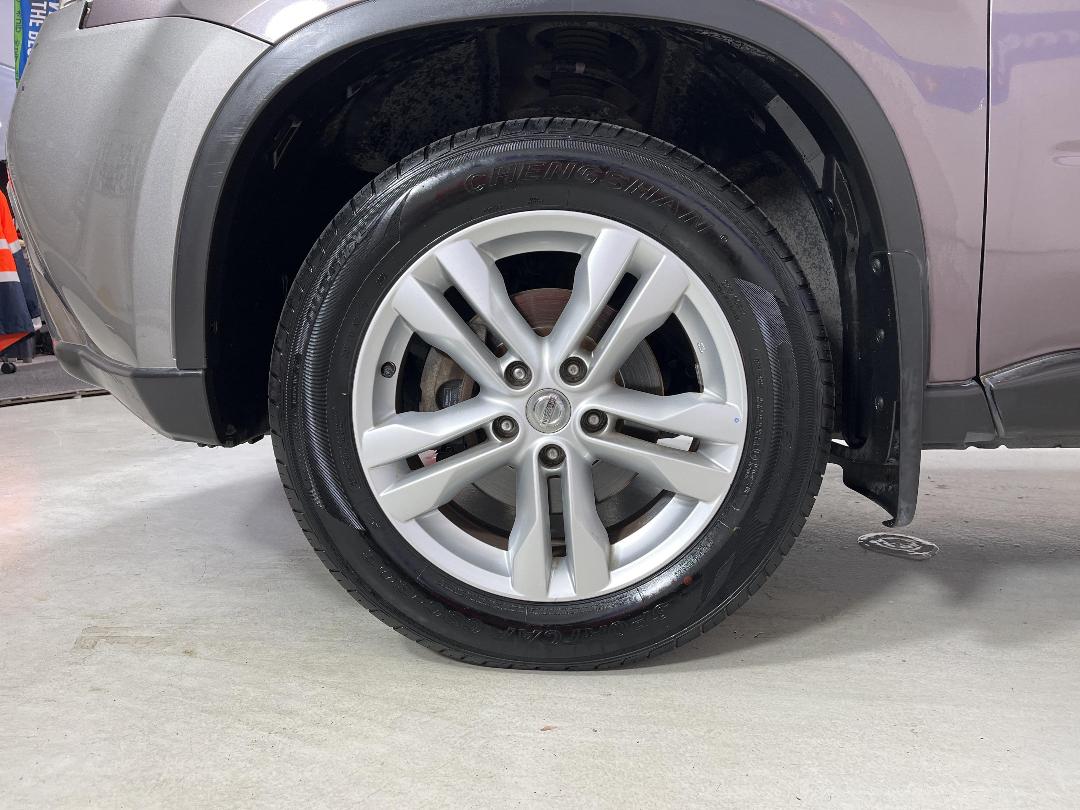 Photo '10' of Nissan X-Trail