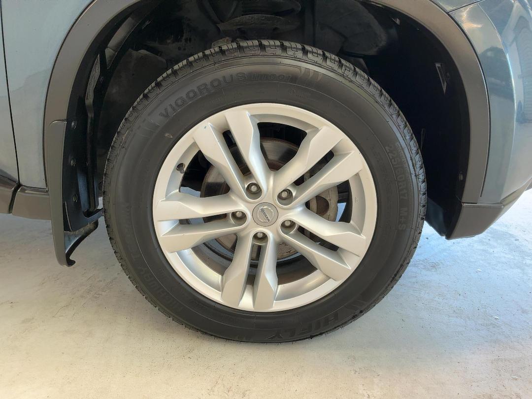 Photo '9' of Nissan X-Trail