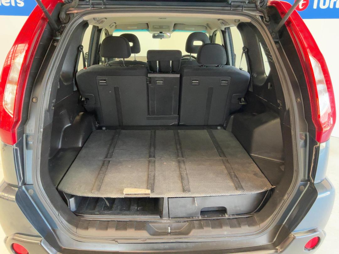 Photo '14' of Nissan X-Trail