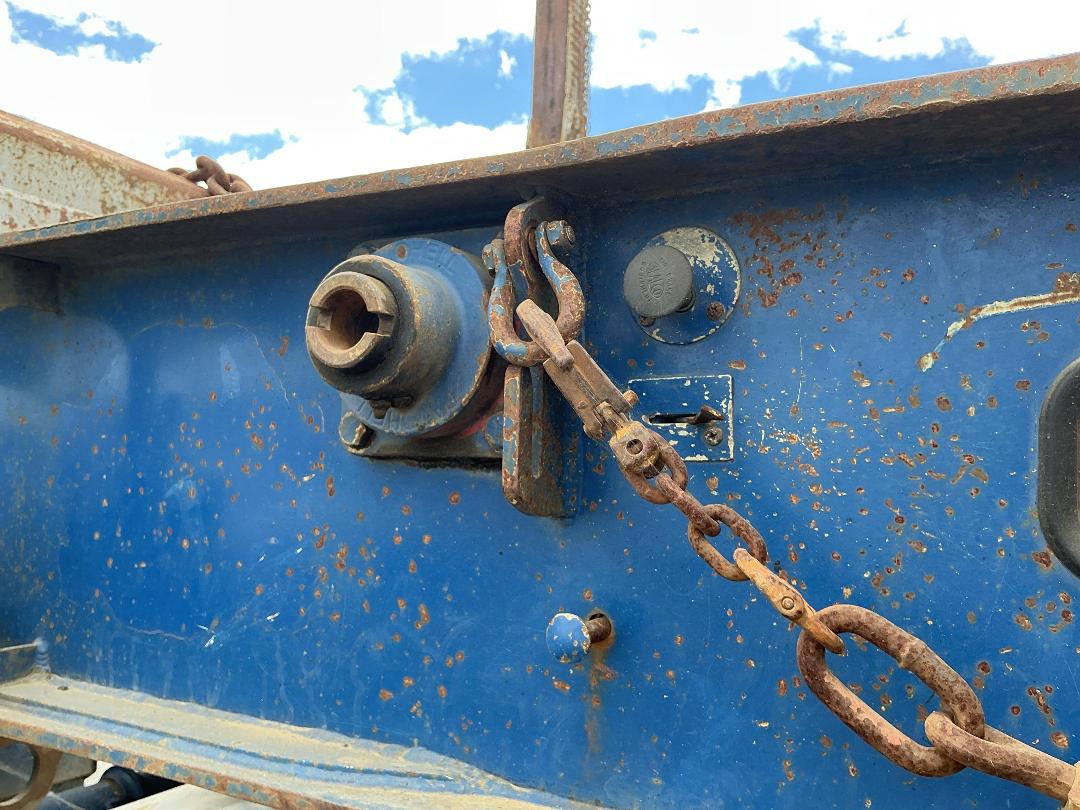 Photo '11' of PATCHELL 4SH MB Logger Trailer Full