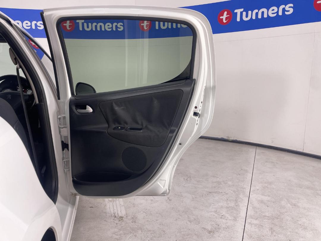 Photo '17' of Peugeot 207 Sportium Photo '17' of Peugeot 207 Sportium