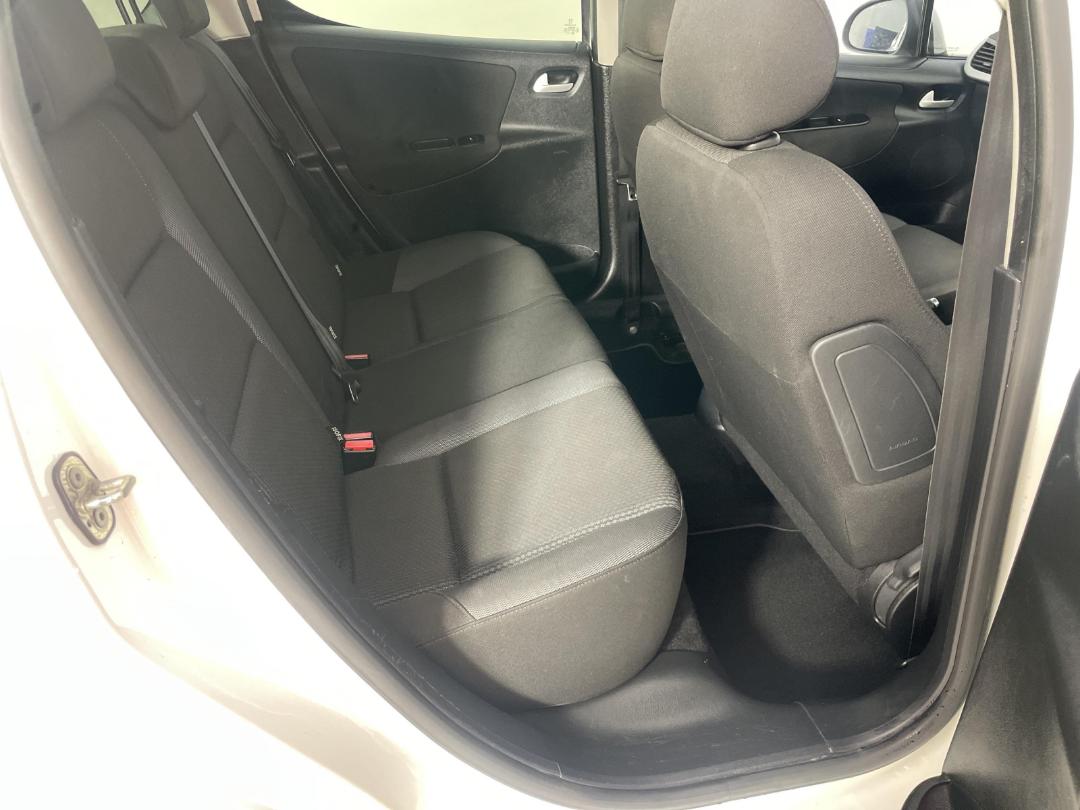 Photo '18' of Peugeot 207 Sportium Photo '18' of Peugeot 207 Sportium