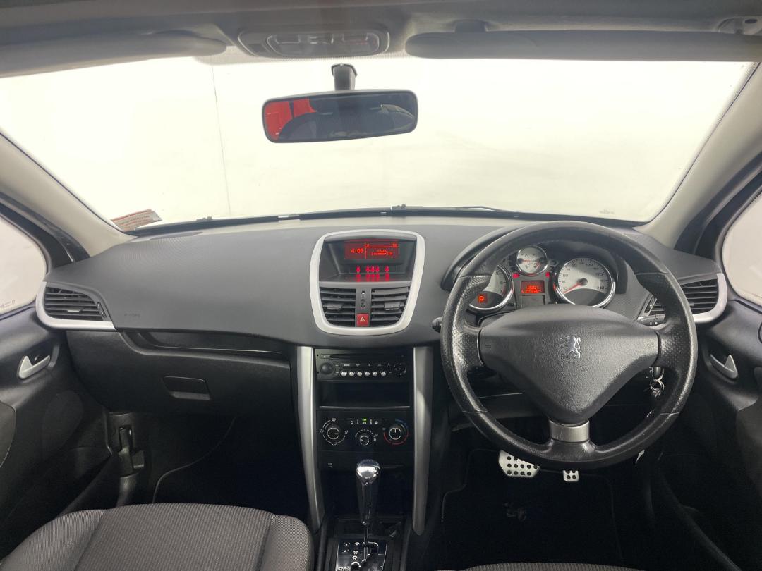 Photo '15' of Peugeot 207 Sportium Photo '15' of Peugeot 207 Sportium