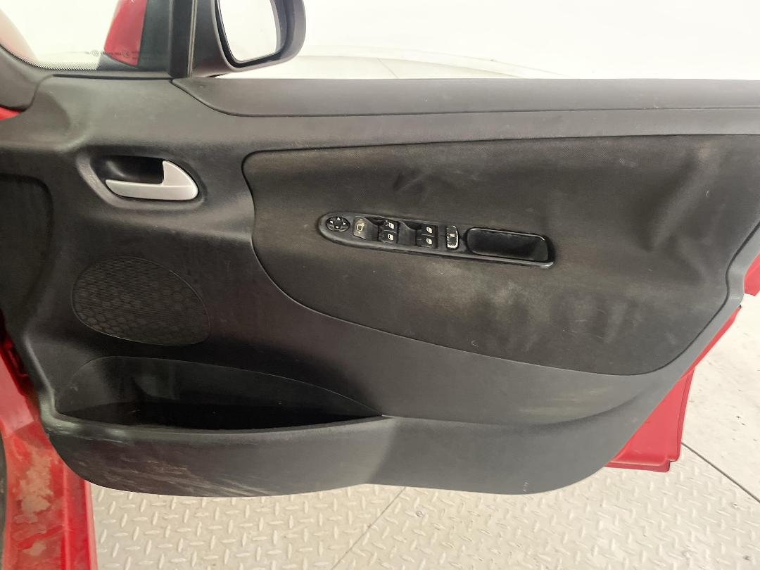 Photo '15' of Peugeot 207