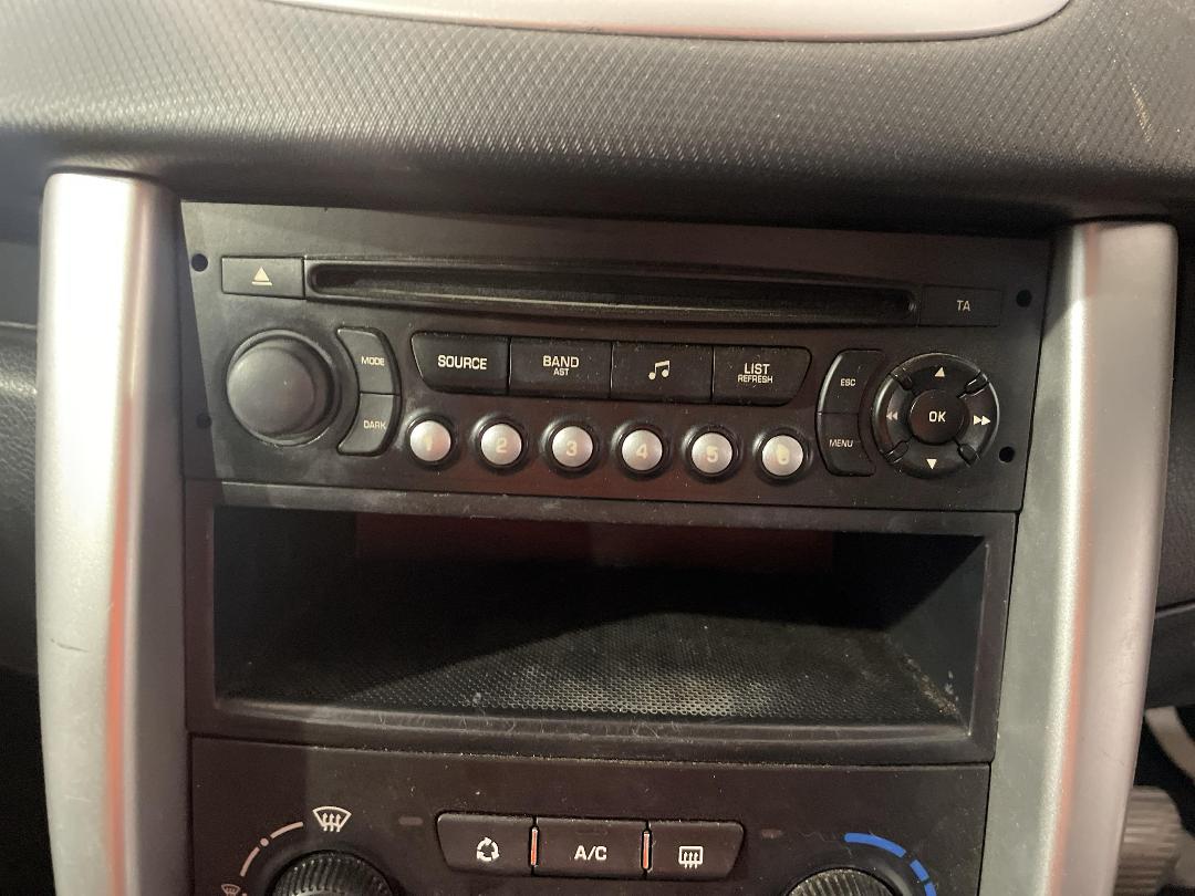 Photo '27' of Peugeot 207