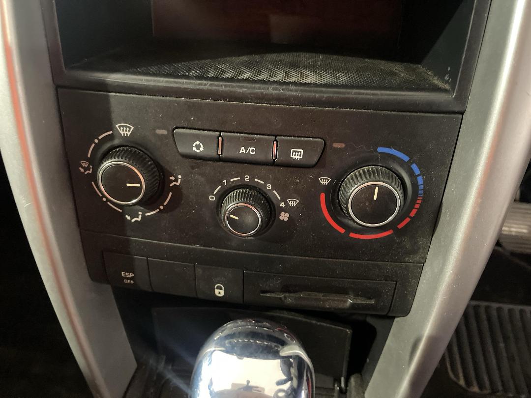 Photo '28' of Peugeot 207