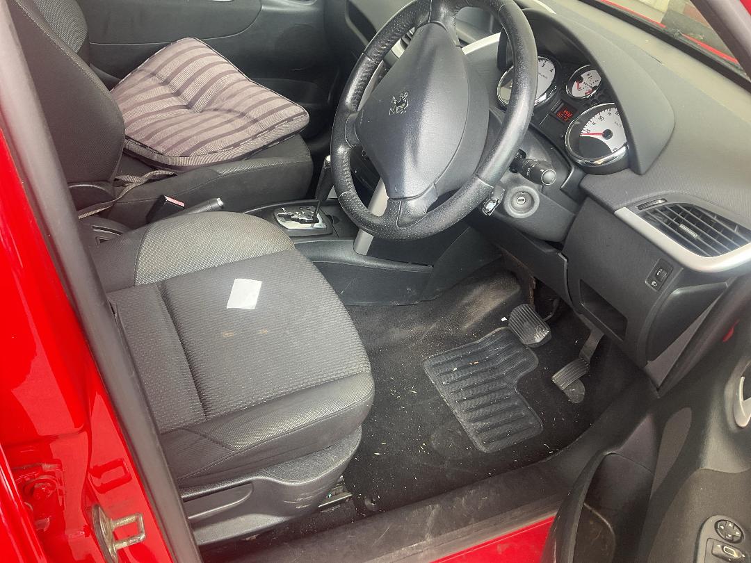 Photo '9' of Peugeot 207 XT