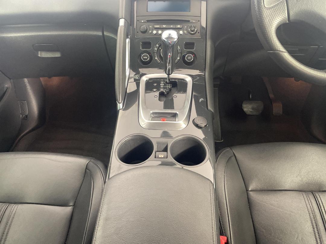 Photo '18' of Peugeot 3008