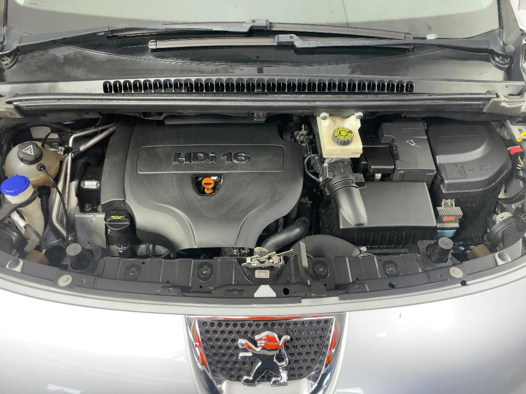 Photo '13' of Peugeot 3008 Photo '13' of Peugeot 3008