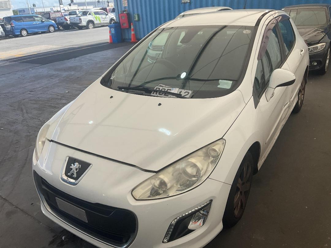 Photo '6' of Peugeot 308 Photo '6' of Peugeot 308