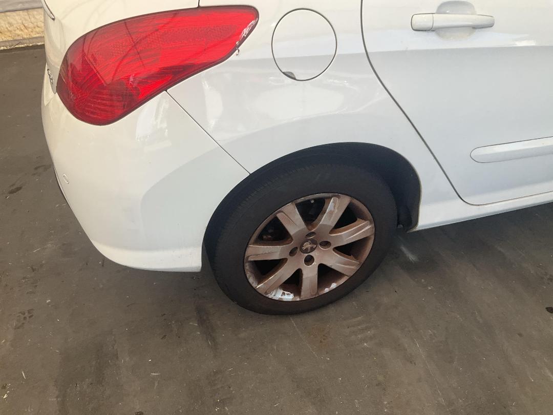 Photo '13' of Peugeot 308 Photo '13' of Peugeot 308