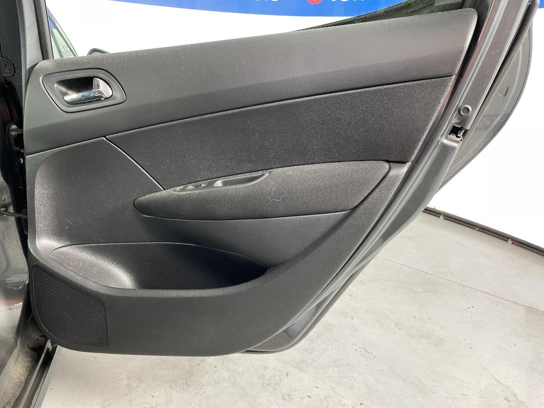 Photo '19' of Peugeot 308