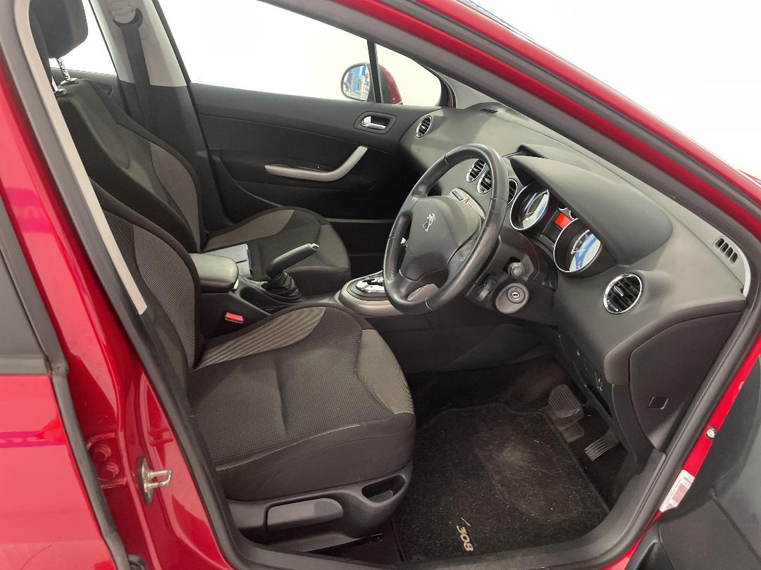 Photo '16' of Peugeot 308