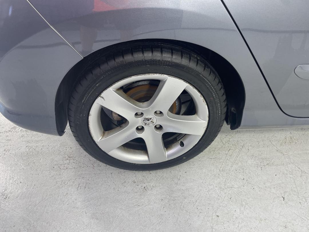 Photo '12' of Peugeot 308 Photo '12' of Peugeot 308