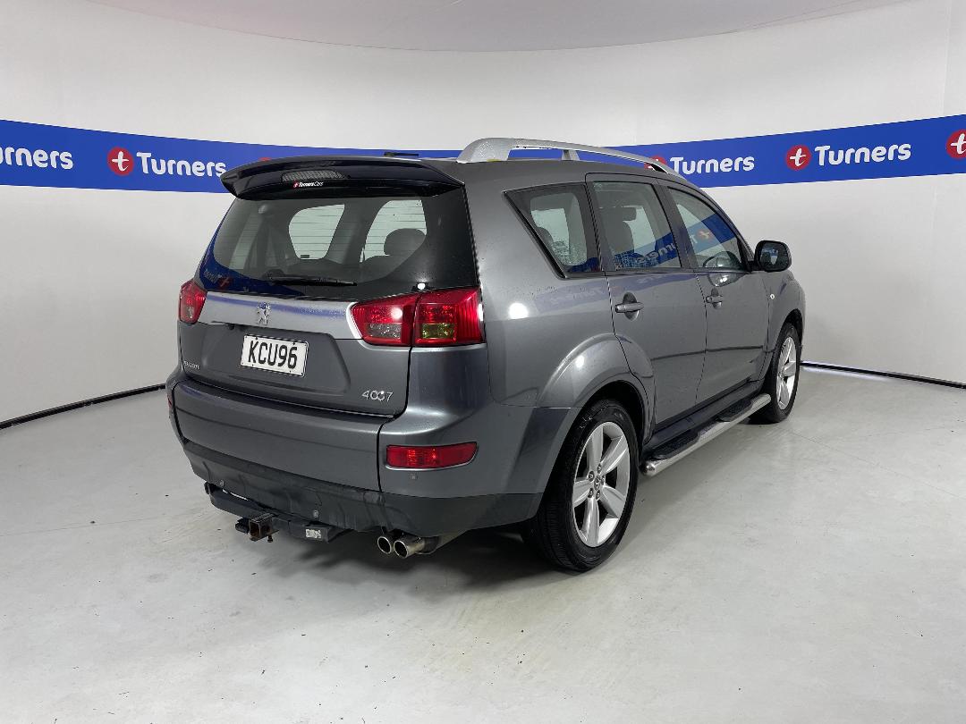 Photo '7' of Peugeot 4007 Photo '7' of Peugeot 4007