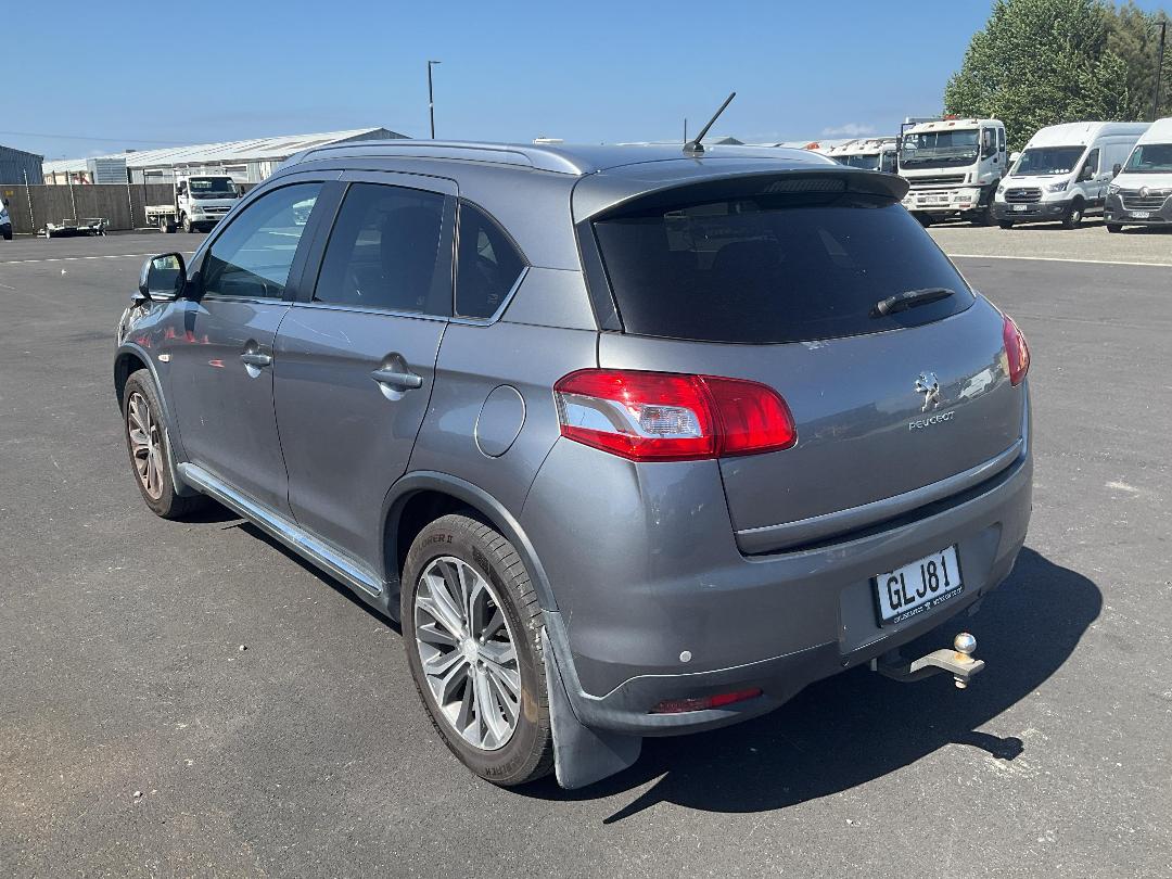 Photo '4' of Peugeot 4008 Allure