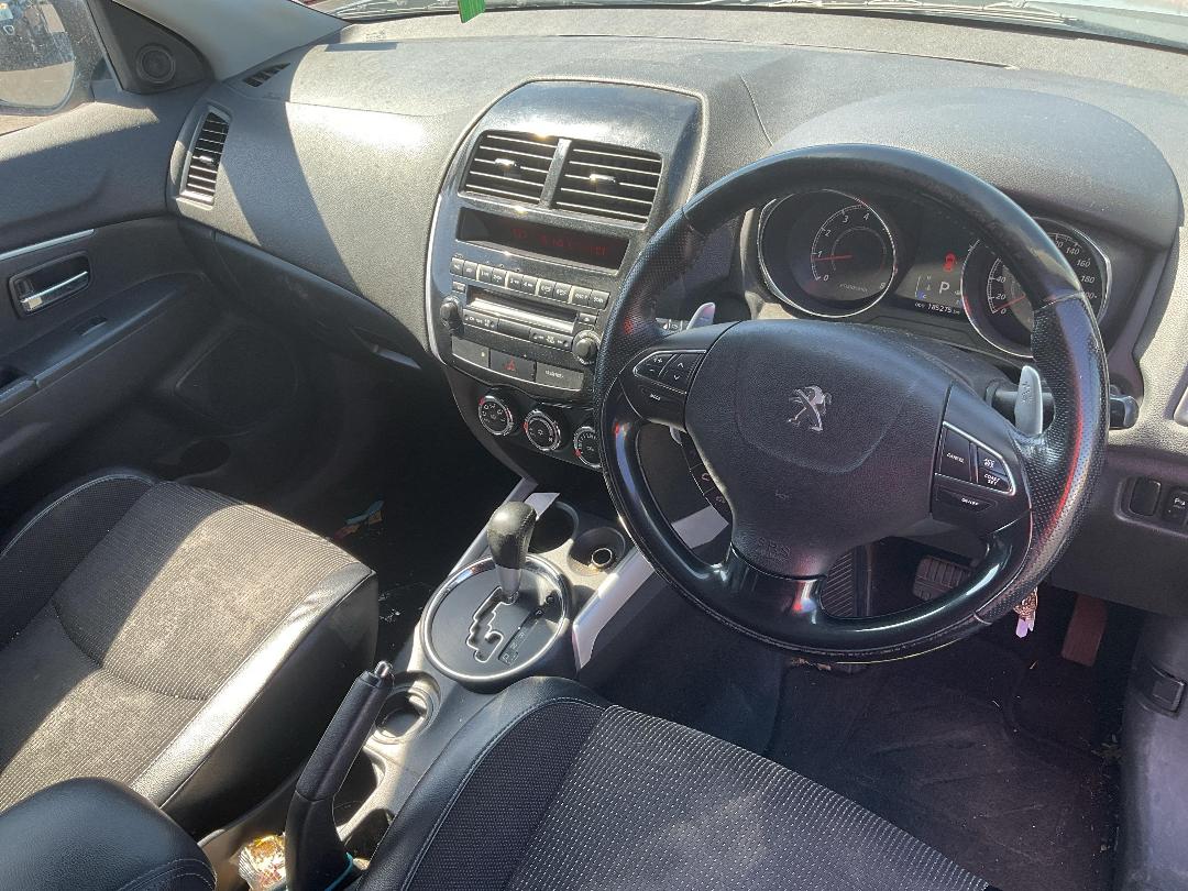 Photo '13' of Peugeot 4008 Allure