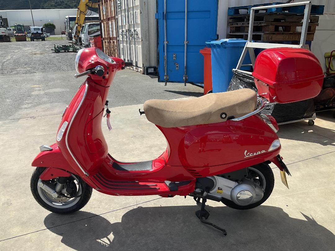 Photo '6' of Piaggio Vespa LX150 Photo '6' of Piaggio Vespa LX150