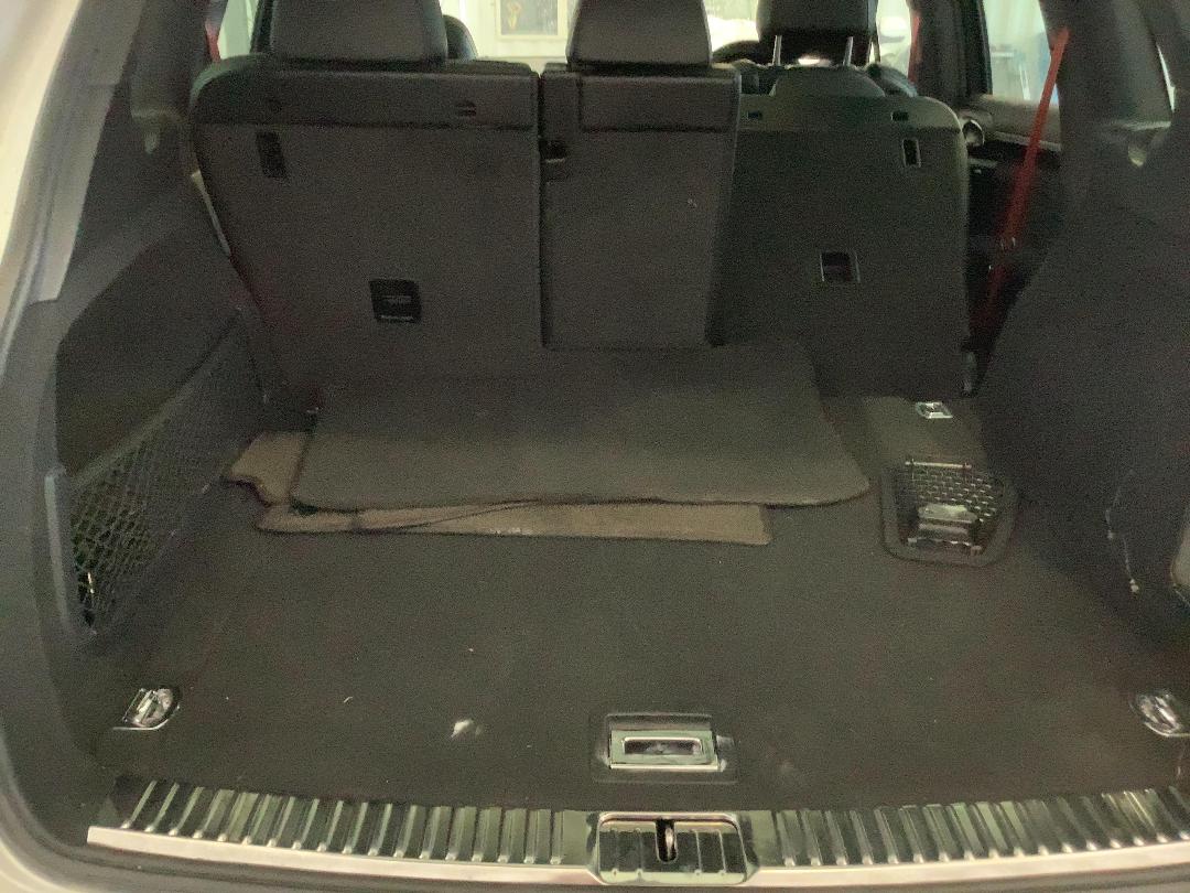 Photo '7' of Porsche Cayenne Photo '7' of Porsche Cayenne