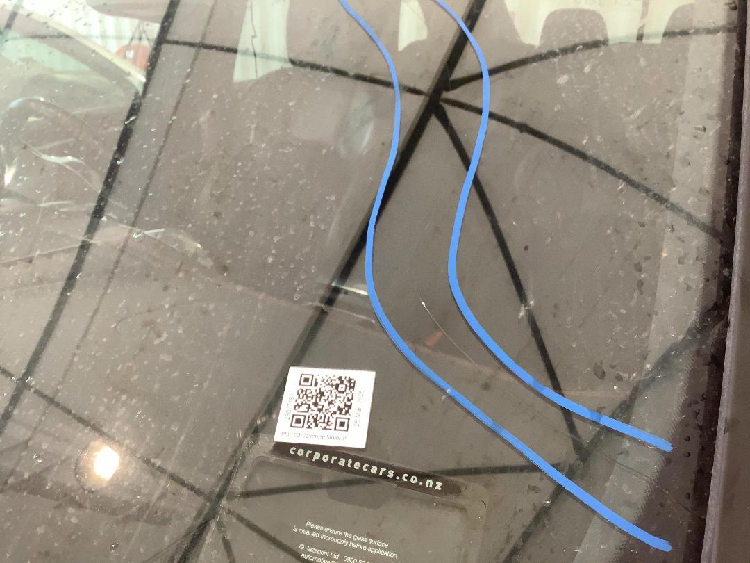 Photo '2' of Porsche Cayenne Photo '2' of Porsche Cayenne