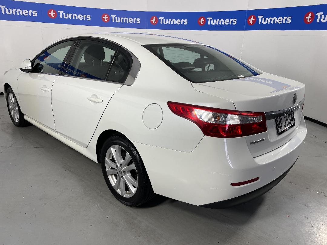 Photo '5' of Renault Latitude Photo '5' of Renault Latitude