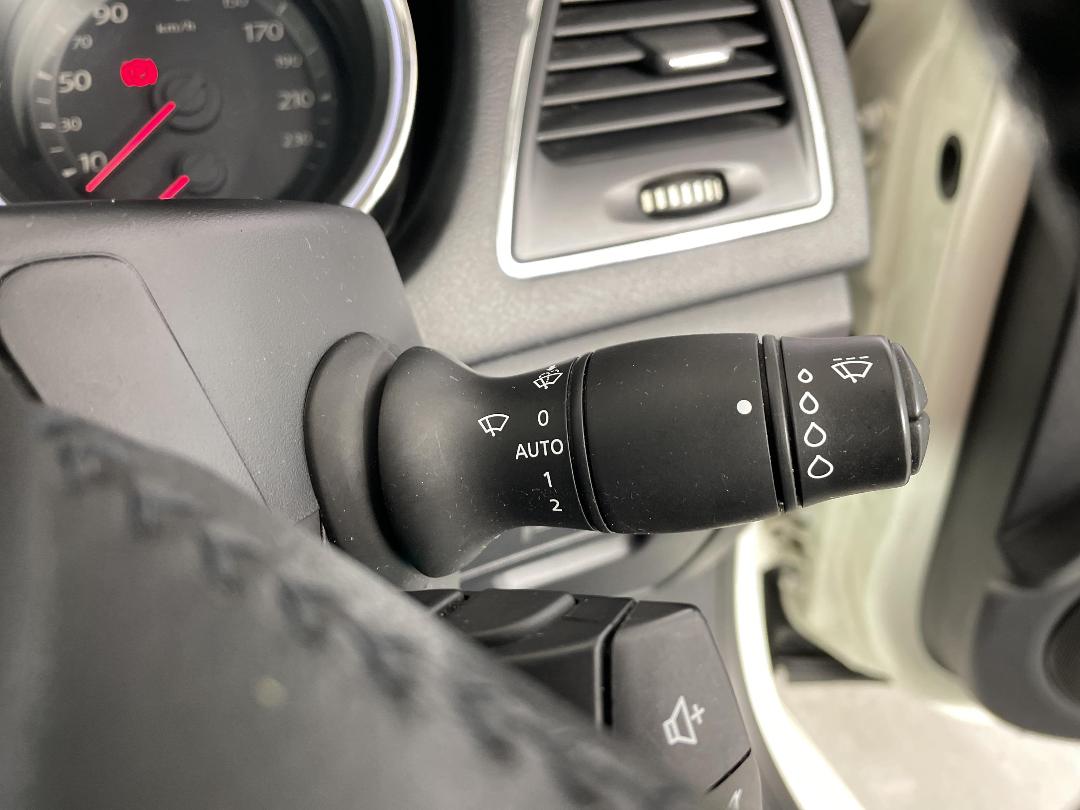 Photo '26' of Renault Latitude Photo '26' of Renault Latitude