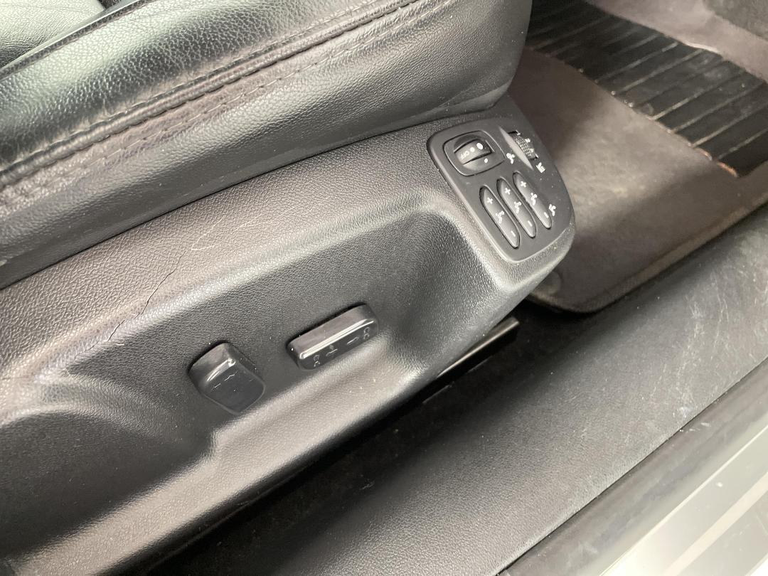 Photo '25' of Renault Latitude Photo '25' of Renault Latitude