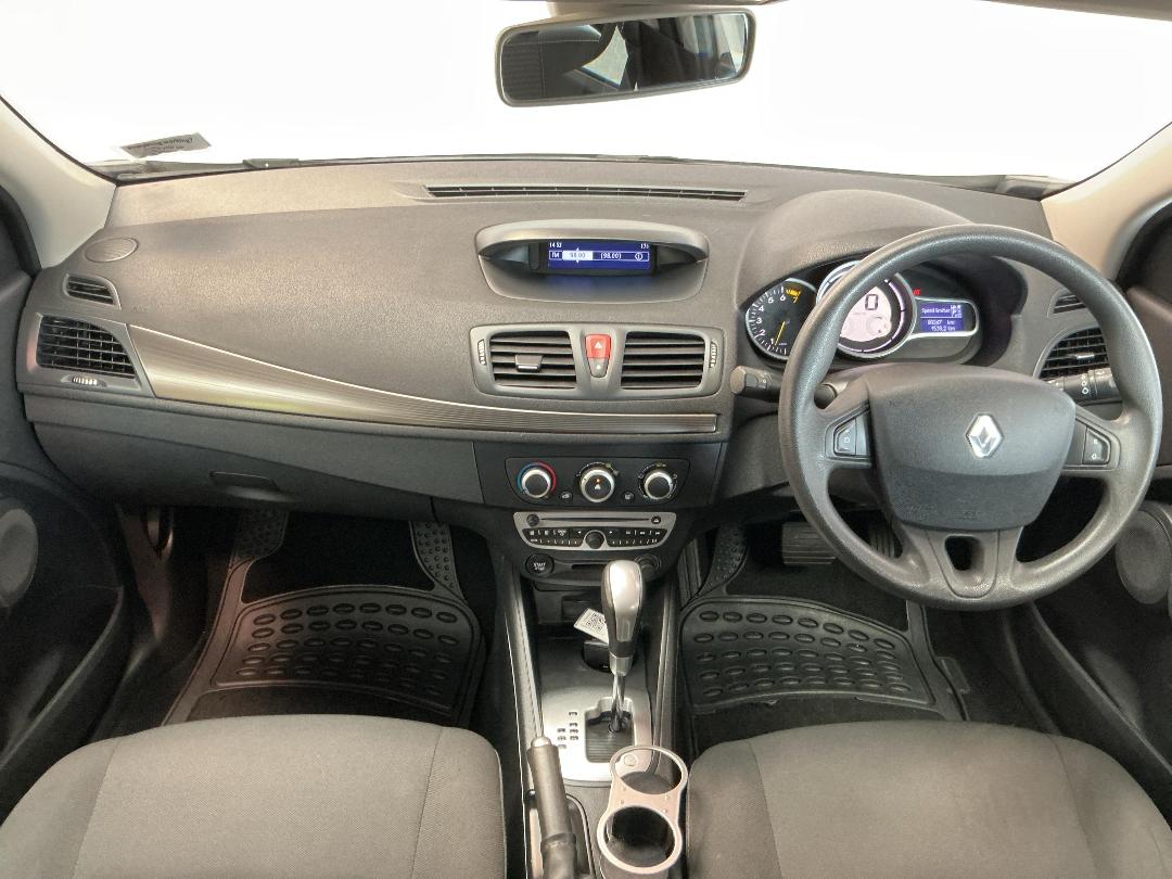 Photo '17' of Renault Megane Photo '17' of Renault Megane