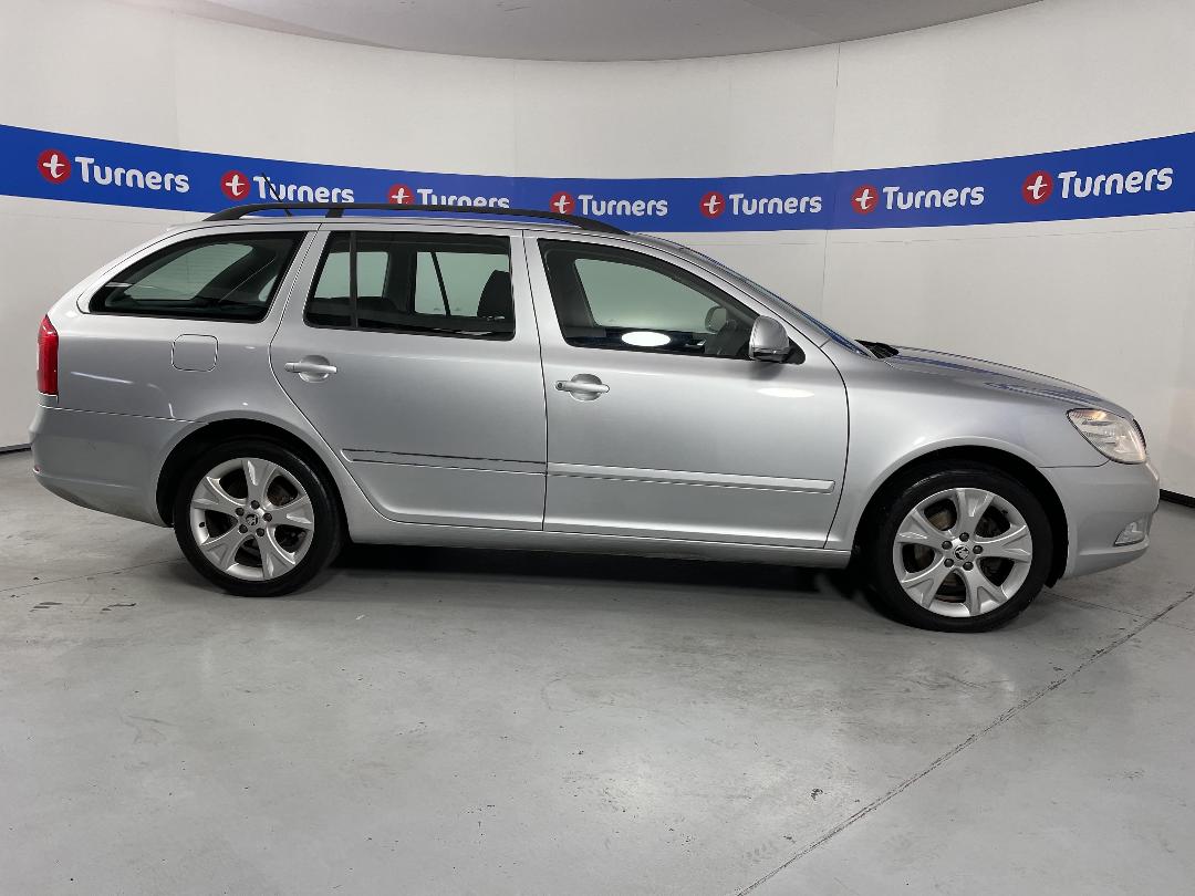 Photo '23' of Skoda Octavia