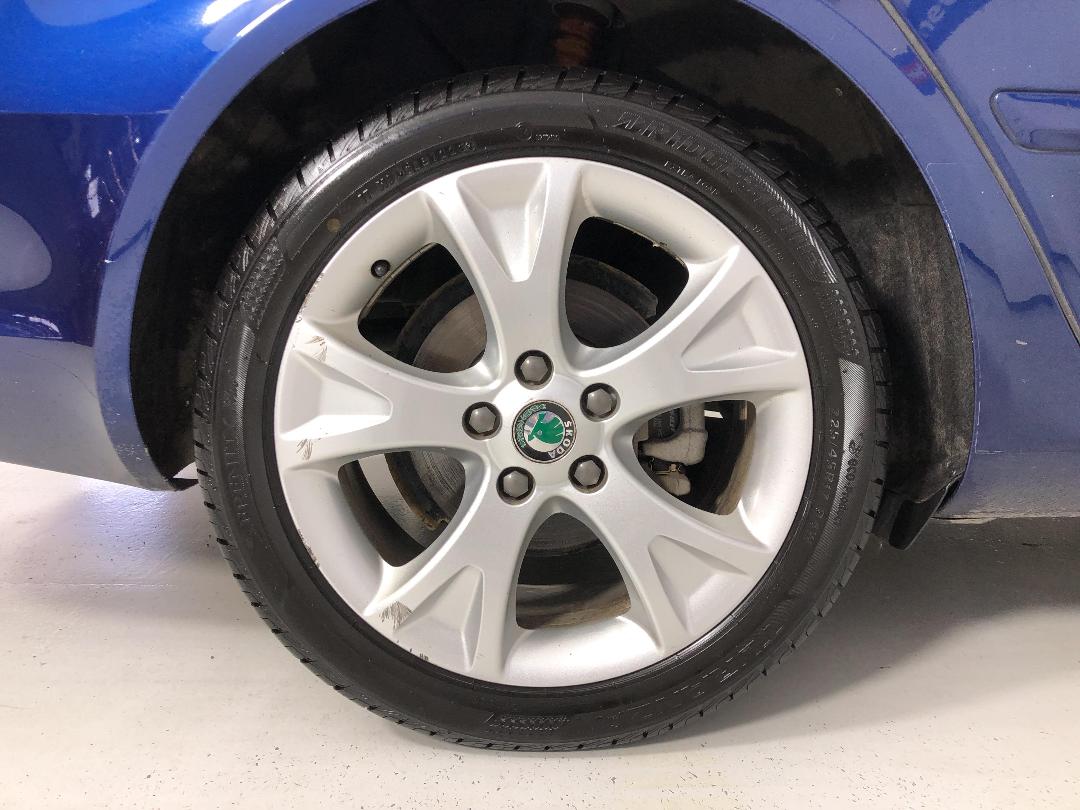 Photo '12' of Skoda Octavia Photo '12' of Skoda Octavia