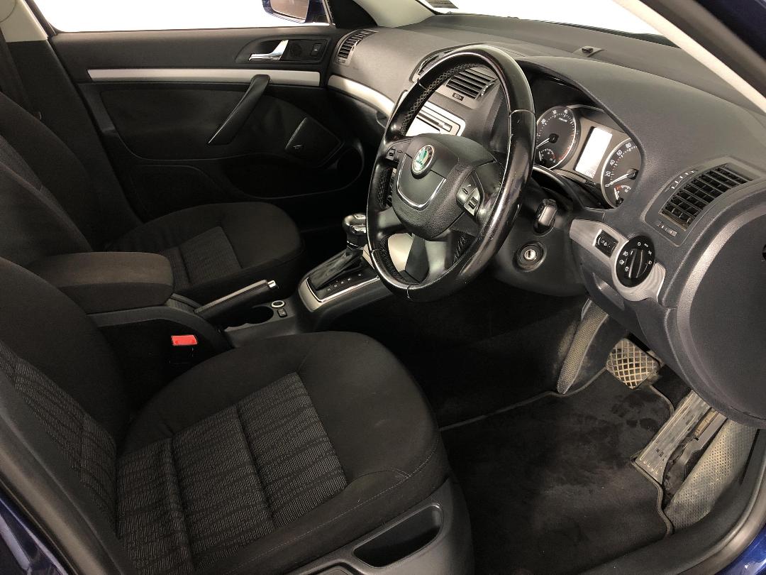 Photo '16' of Skoda Octavia Photo '16' of Skoda Octavia